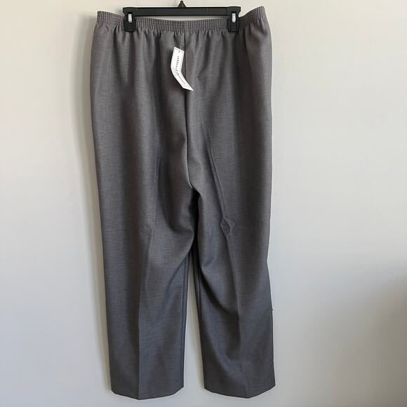 Alfred Dunner Classic Fit Pull On Pants Slacks Comfort Waist 18 Gray NWT - Picture 2 of 2